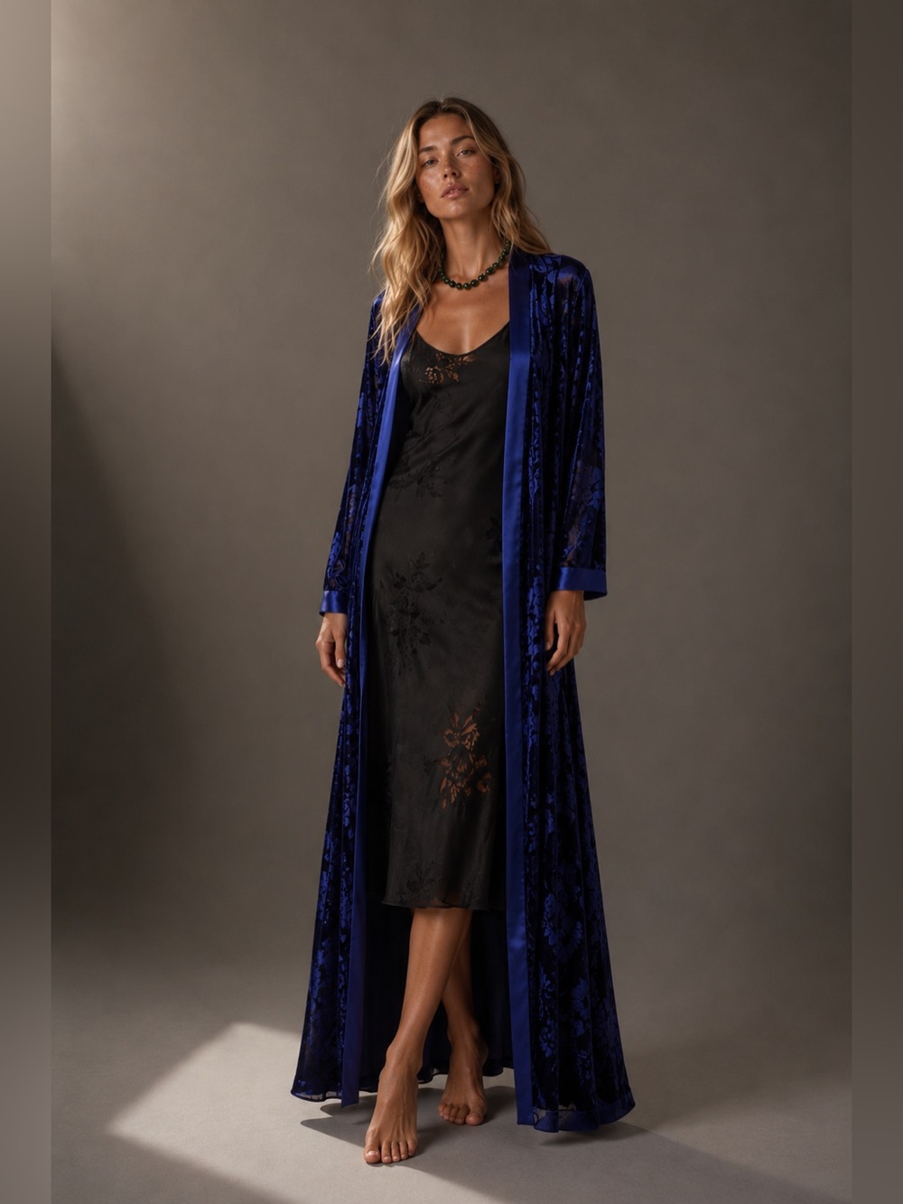 Preview Collection Purple Burnout Velvet Satin Maxi Duster Robe Medium - Picture 1 of 6